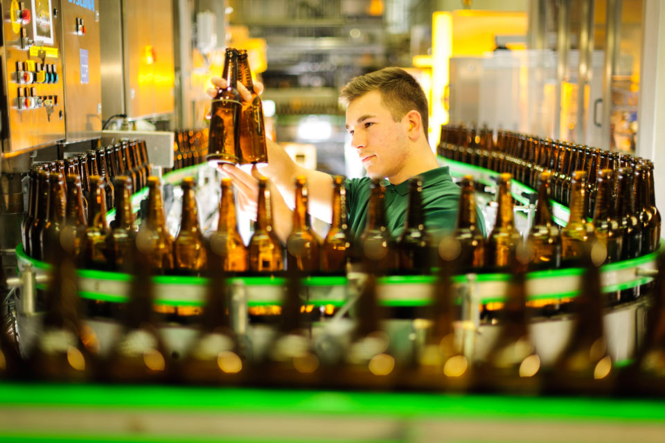 Starke Markennachfrage und Jahrhundertsommer geben  Veltins Wachstumsschub